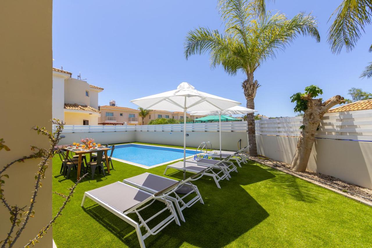 Protaras Palm Villa 54 エクステリア 写真